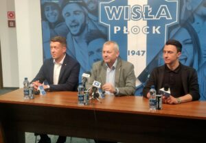 Read more about the article Oficjalnie: Dariusz Sztylka nowym dyrektorem sportowym
