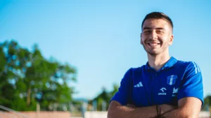 Read more about the article Czasem zdarzy się niewypał, czyli Sandro Kalandadze odchodzi z Wisły Płock.