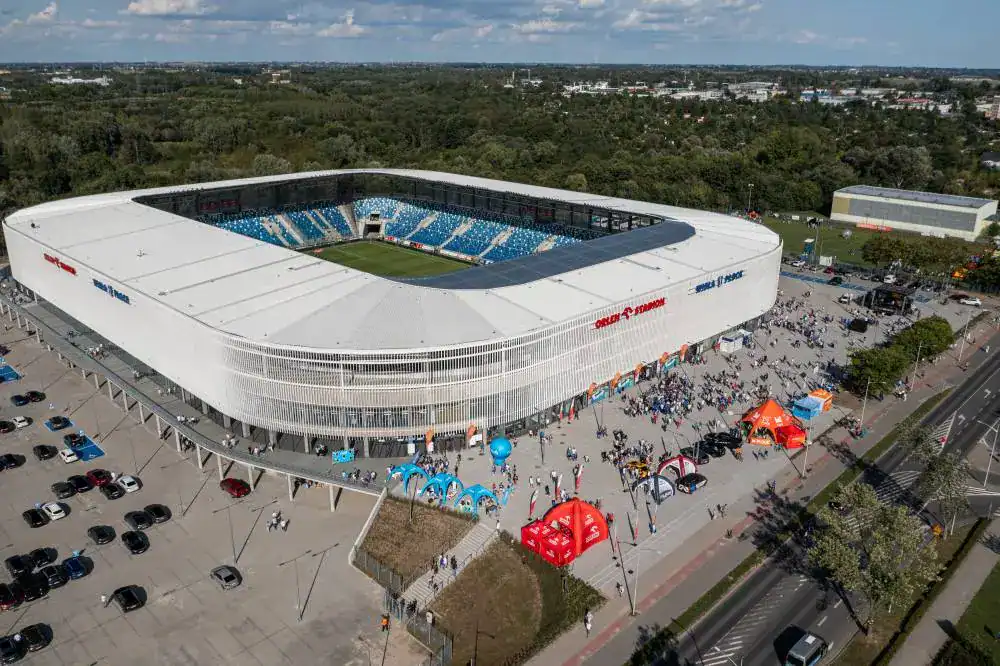 Read more about the article Sprzedaż karnetów – Czas start!